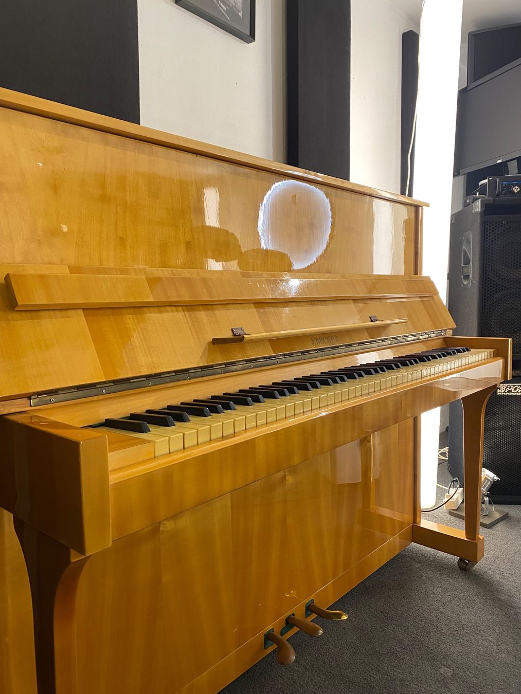 Strumenti musicali: Schönes J. Becker Klavier – Usato da Basel venduto da curated_finds 1