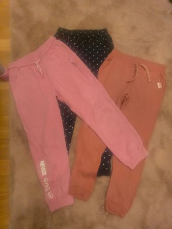 3 Jogginghosen Set Mädchen Farben gemischt Grösse 134