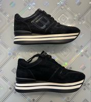 Laura Biagiotti Sneaker Gr.40 