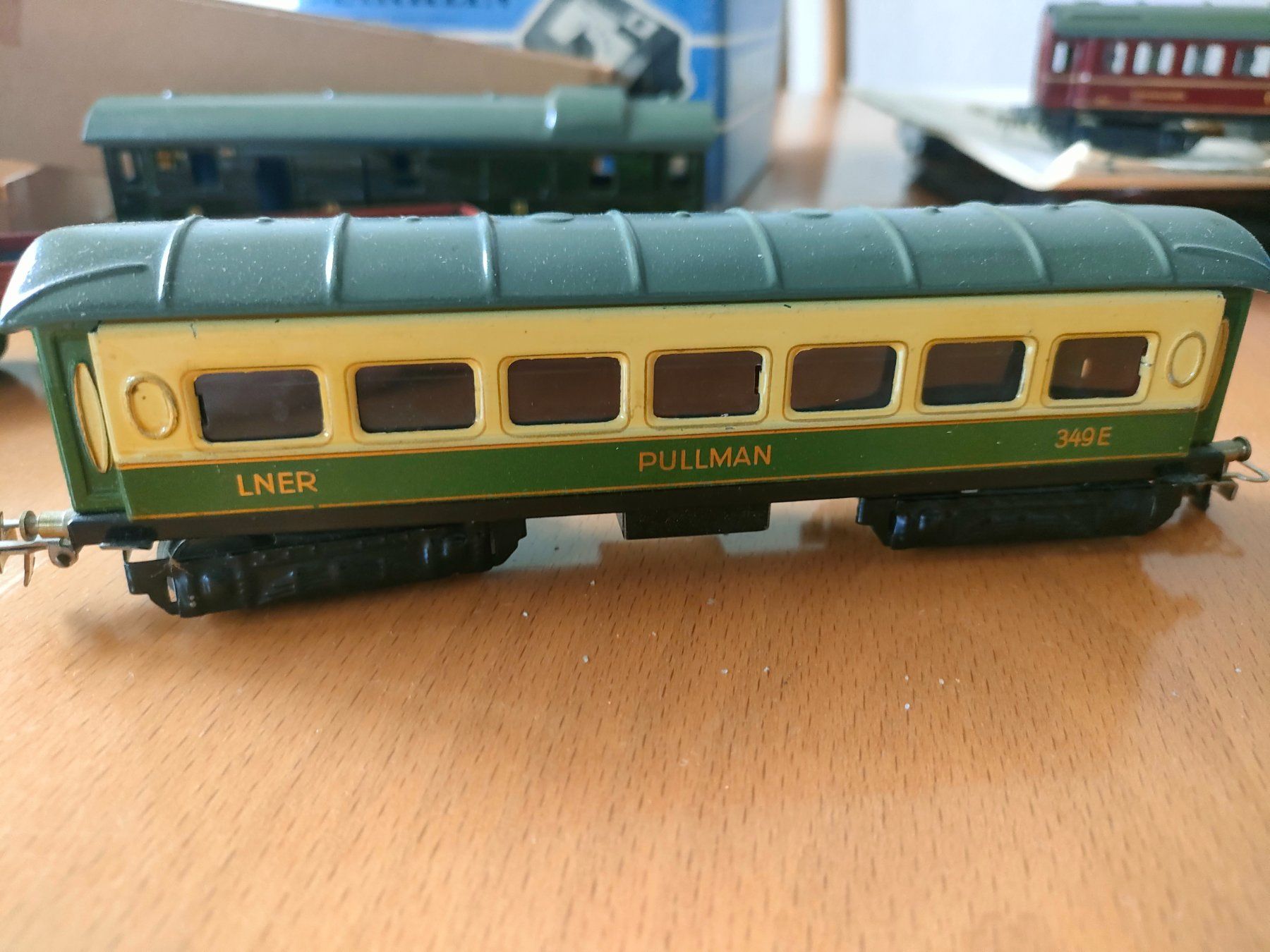 Märklin Modelleisenbahnen: Ancien train électrique Maklin 1960 – Gebraucht aus Péry von mar_6p6j 2