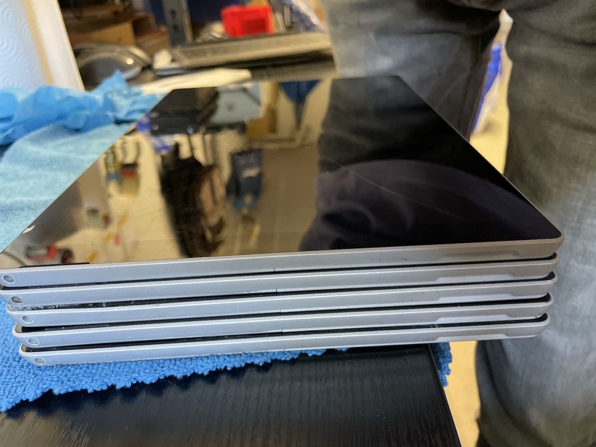 Microsoft Notebook: Bündel Surface Pro 7 Def. – Difettoso da Abtwil sg venduto da Kueng.MultiOutlet 4