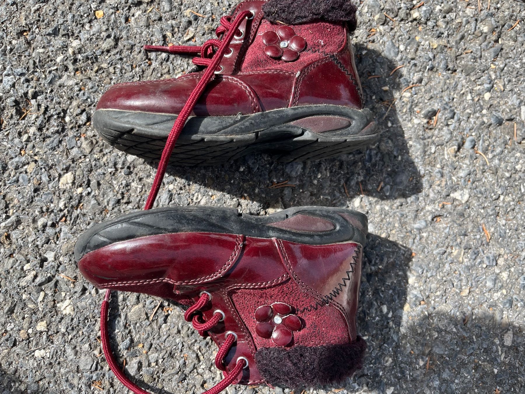 Scarpe per ragazzi: Chaussures – Usato da Genève venduto da Lalafanny66