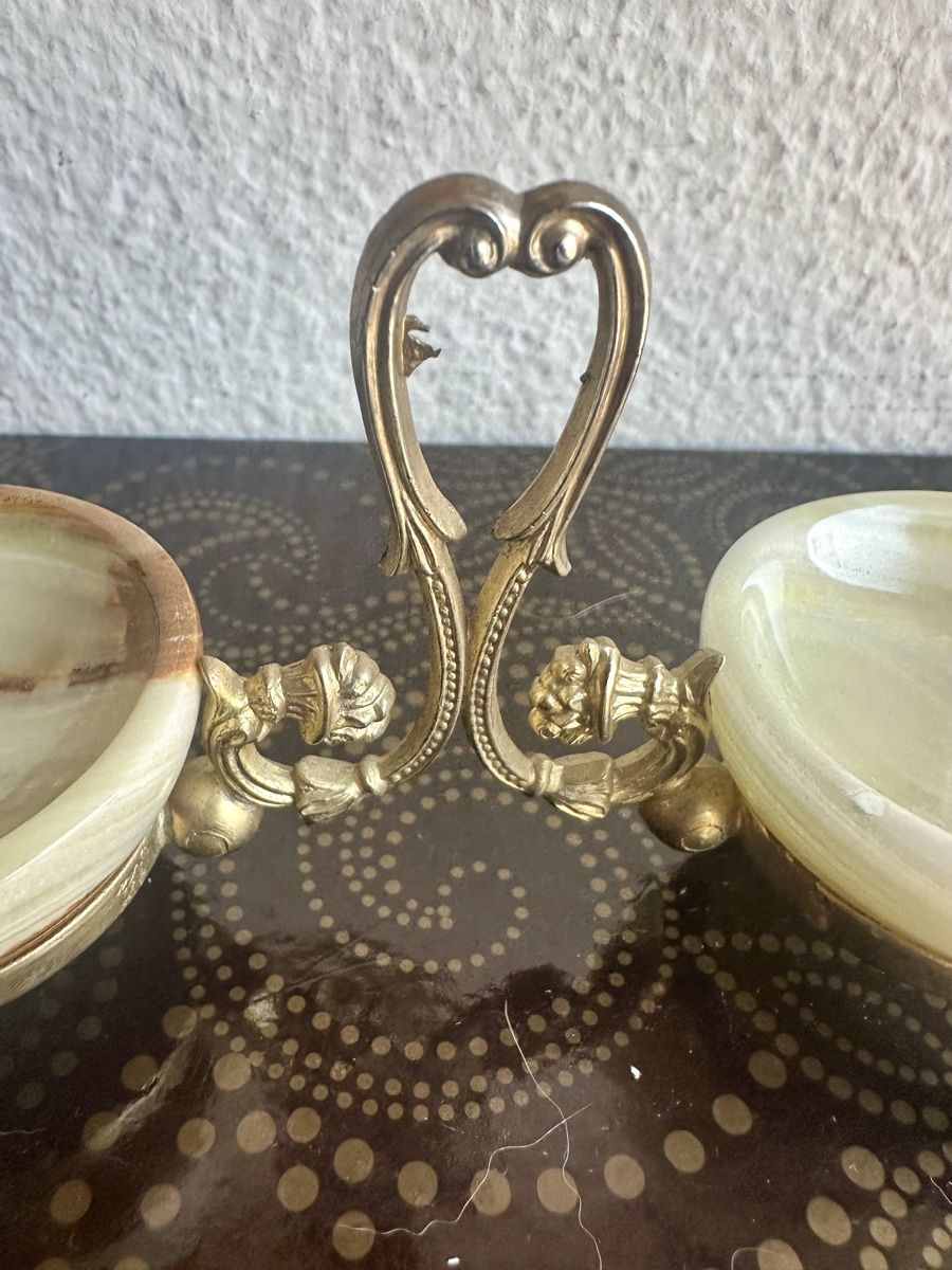 Komplettküchen: Wunderschöne  kl.Schalen 2St.Onyx,Gestell aus Messing antik – Gebraucht aus Zürich von c_d_r 1