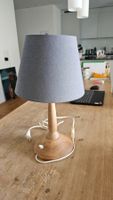Stehlampe