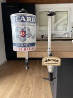 Anciens doseurs muraux Ricard / Jameson 