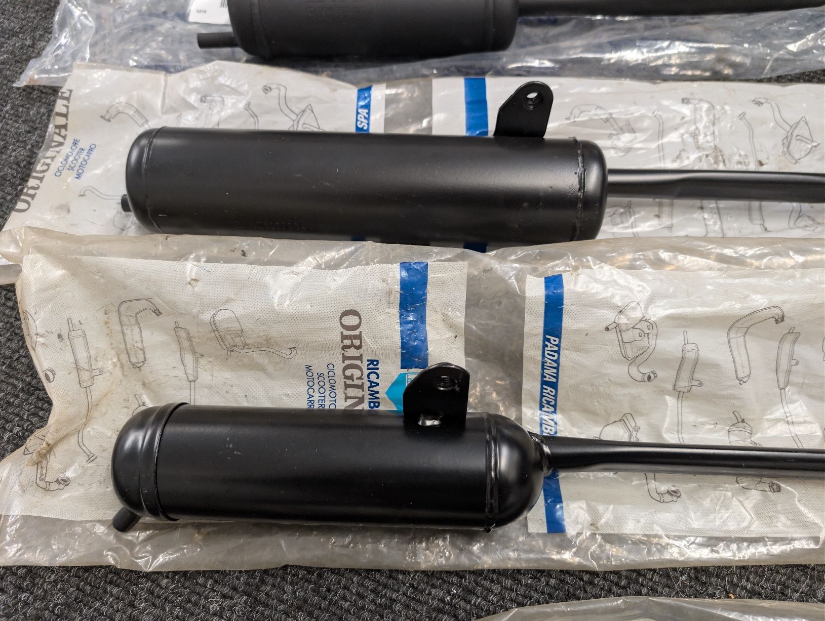 Piaggio Échappements: Ciao Auspüffe Neu – Neuf avec emballage d'origine à Mellingen par jea_hkf9 5