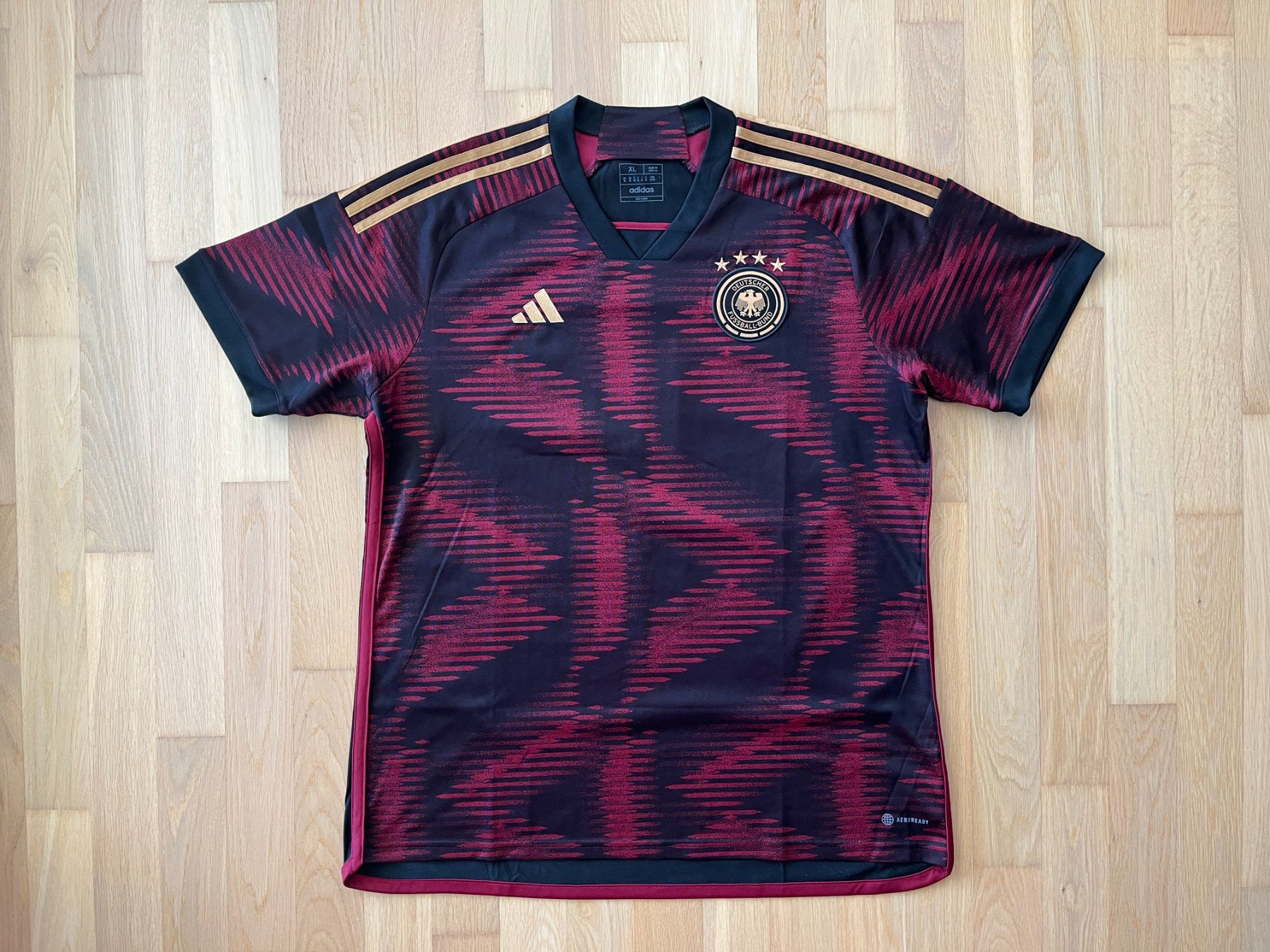 Adidas Leibchen & Hosen: Germany 2022 Away Adidas XL – Neu (gemäss Beschreibung) aus Luzern von ant_fvx9