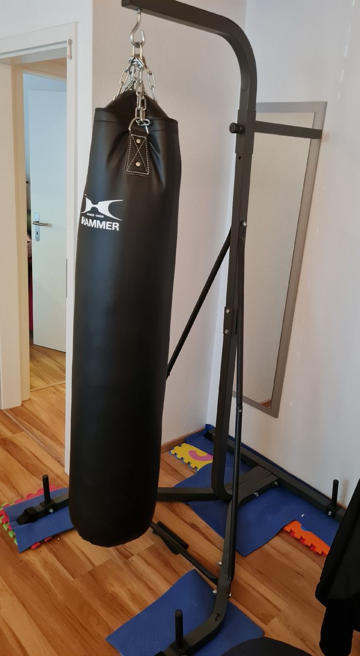 Boxsäcke: Boxstation / Boxständer inkl. Hammer Boxsack – Gebraucht aus Untersiggenthal von Chlammeraff_ 2