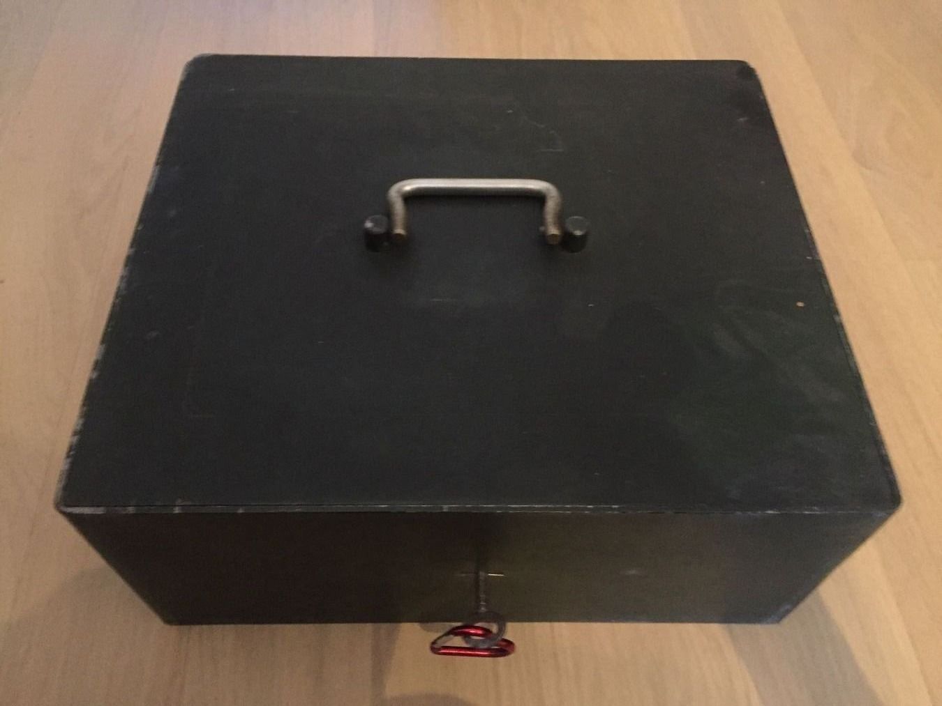 Casseforti: Tresor Safe mit Feuerschutzkassette – Usato da Winterthur venduto da sutti02