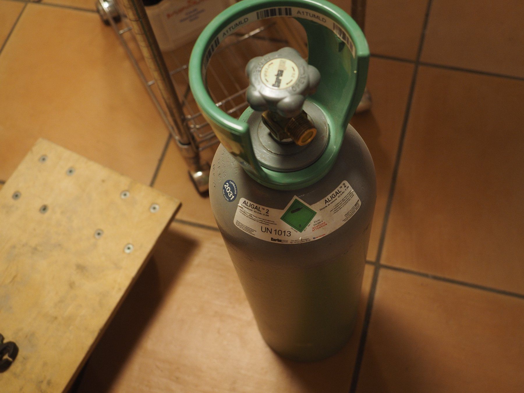 Elettrodomestici da cucina: Durchlaufkühler Linde – Usato da Arboldswil venduto da Alexis46 9
