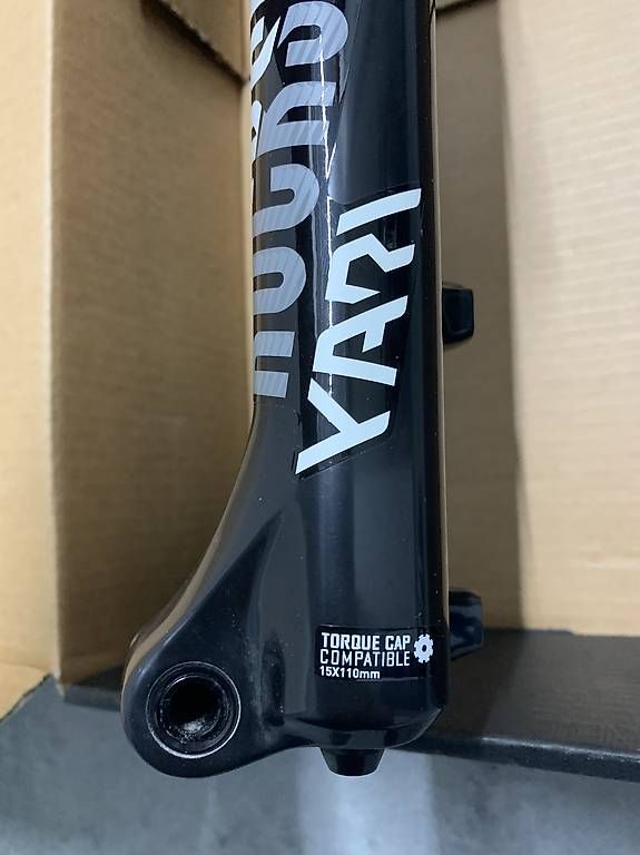 Rockshox Pezzi di ricambio: FEDERGABEL ROCKSHOX YARI 15x110 – Usato da Zunzgen venduto da Viper79 1