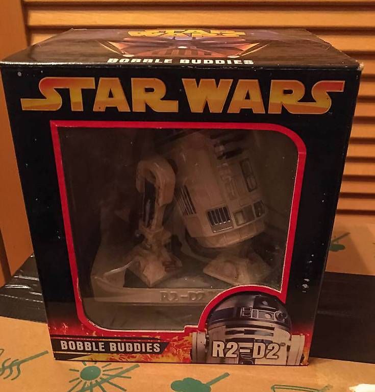 Star Wars Statuette: Figurines Star Wars Dark Vador et R2-D2 – Usato da Thônex venduto da Fred_1973 3
