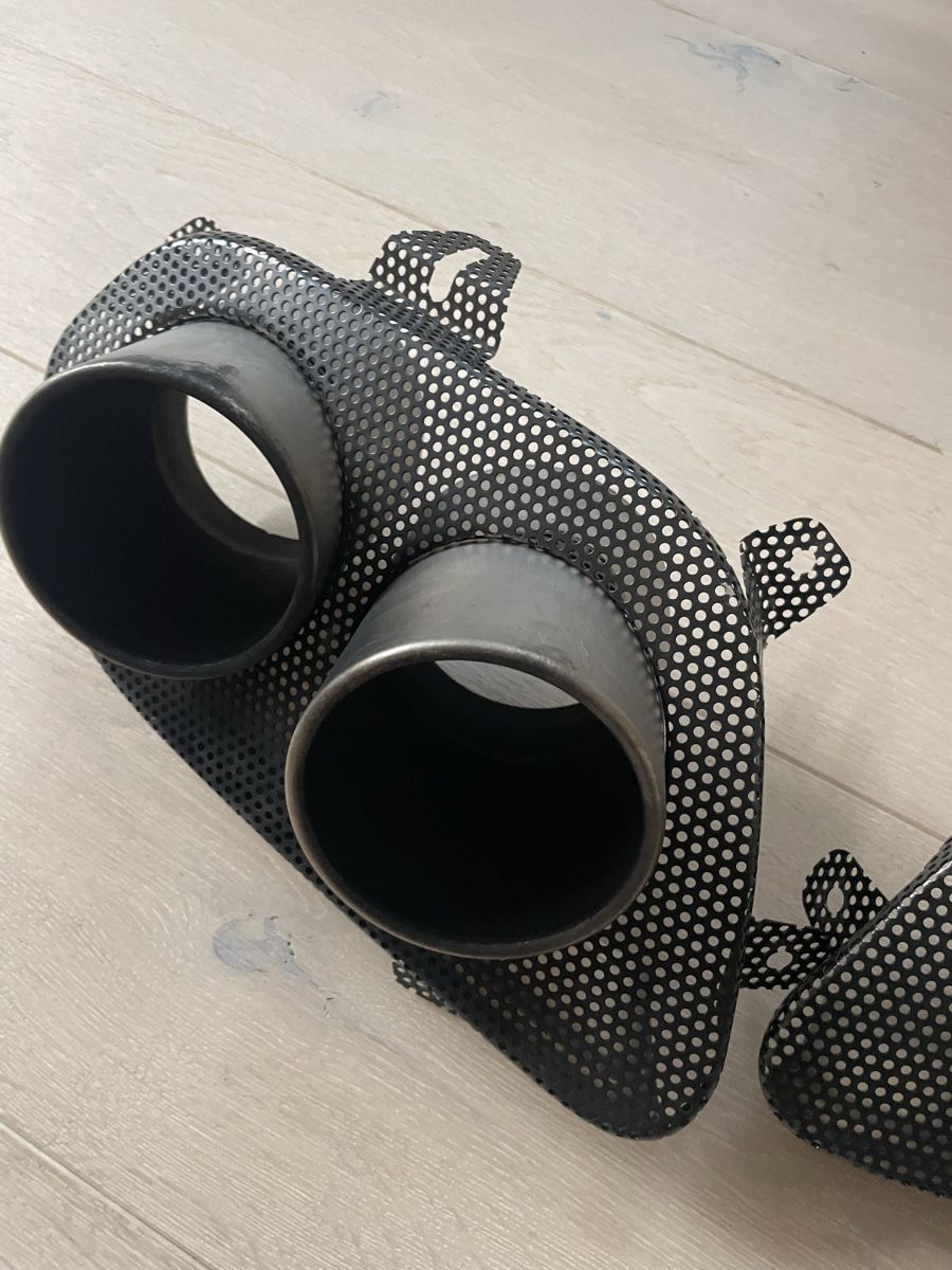 Ferrari Échappements: Endrohre Ferrari 812 Superfast – D'occasion à Jona par vintagefriend 1