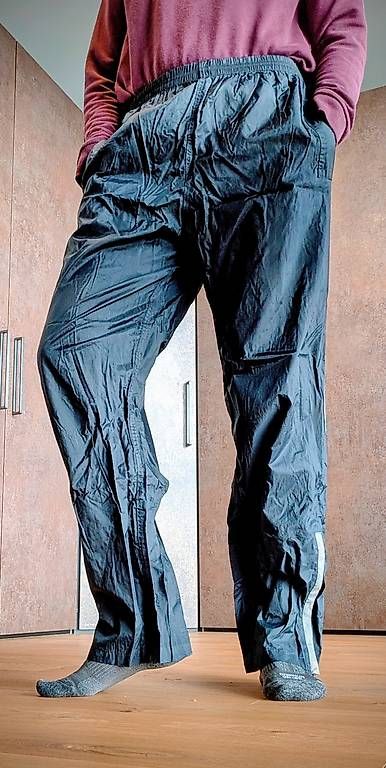 Pantaloni: Regenhose leicht  – Usato da Biel/Bienne venduto da yya_26cz