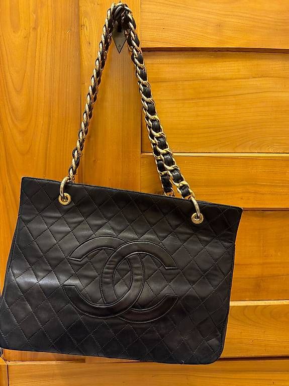 Taschen für Damen: Chanel Vintage GST chunky chain – Gebraucht aus Zürich von Paula062