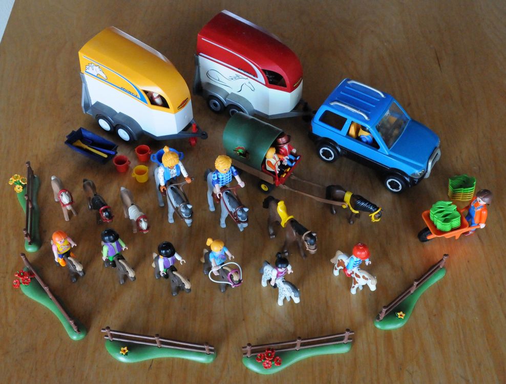  Playmobil chevaux / Pferde (Set) (Gebraucht) in für CHF 25 – mit 