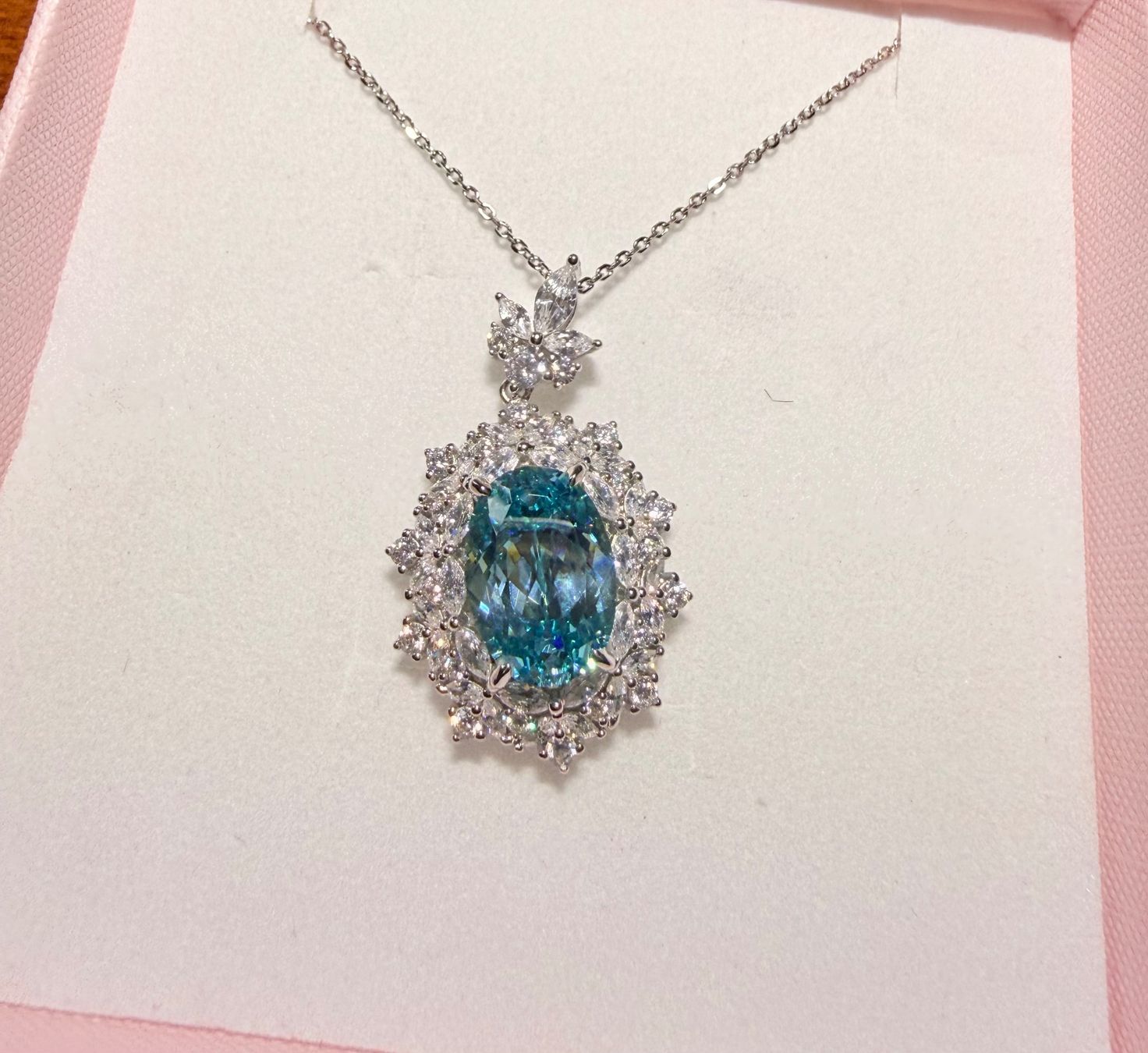 Catenine: Collier Tourmaline Paraiba Luxe – Nuovo e nell'imballaggio originale da St-Maurice venduto da Sandrinette123 3
