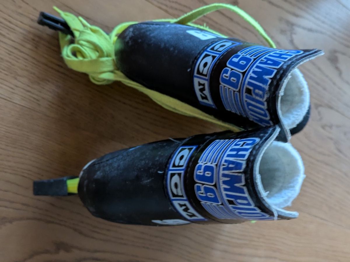 Schlittschuhe: Schlittschuhe Champion 99, Grösse 39 – Neu (gemäss Beschreibung) aus Adlikon von Match62 3