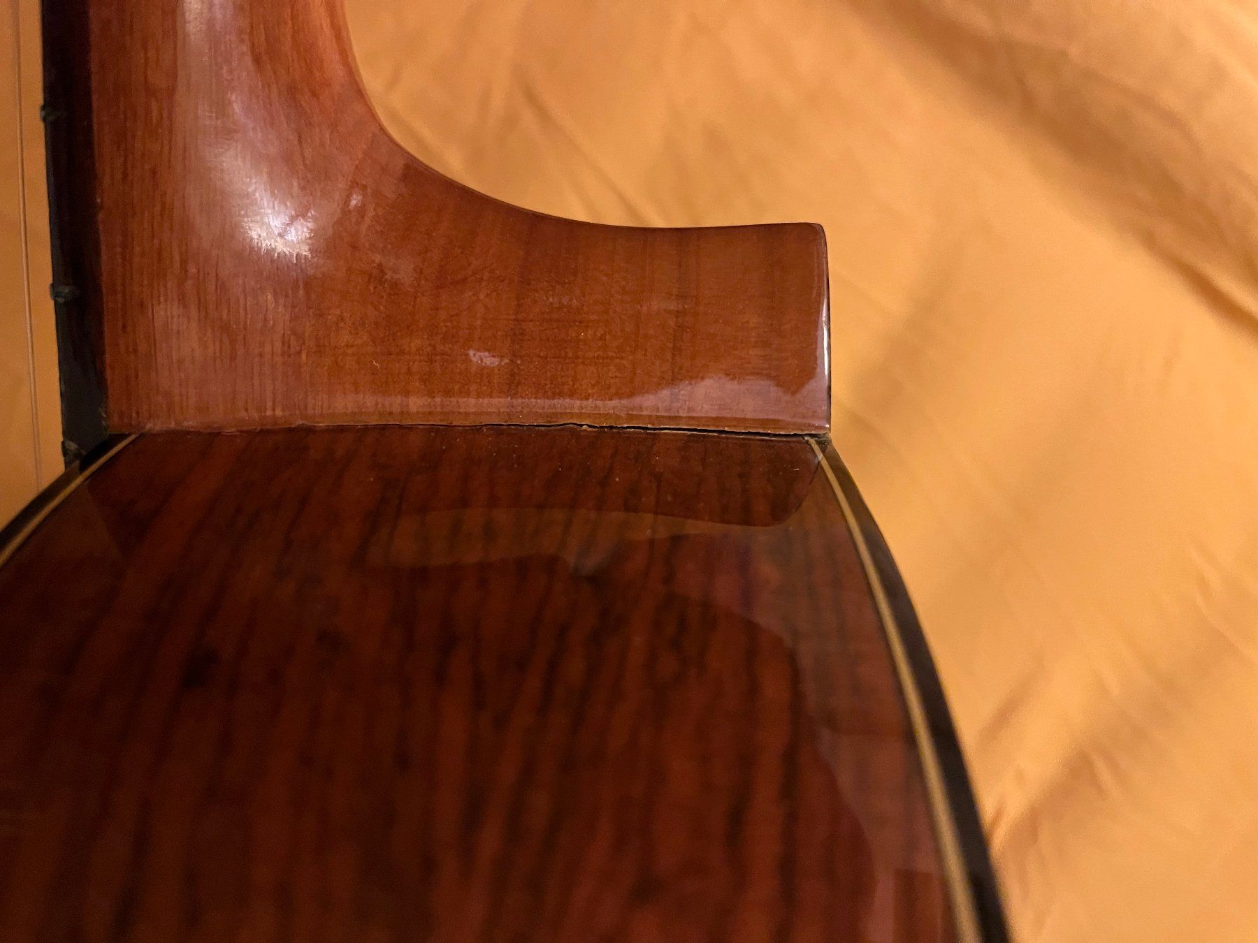 Strumenti musicali: Guitare marque TAKEHARU model no 23.300 – Usato da Genève venduto da Donnet2 3