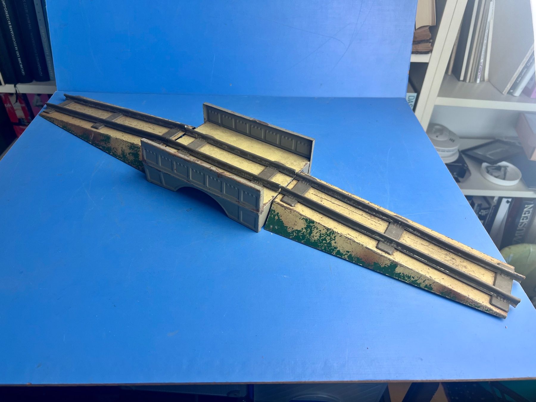 Märklin Modellini di ferrovie: Eisenbahn Brücke 32 mm 67 c m lang – Usato da Unterengstringen venduto da Gustav03