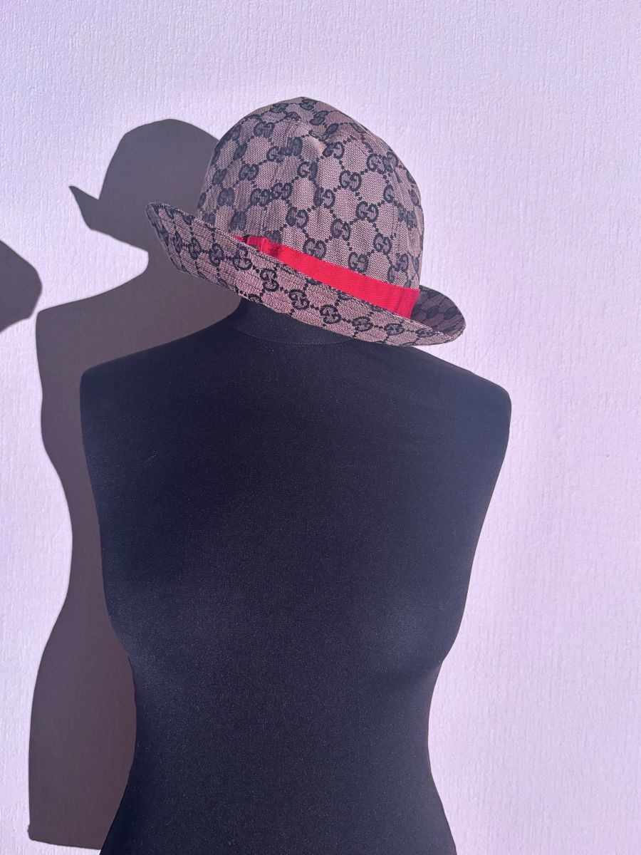 Chapeaux, bonnets & casquettes: Chapeau Gucci  – D'occasion à Lausanne par zoe_9b9v