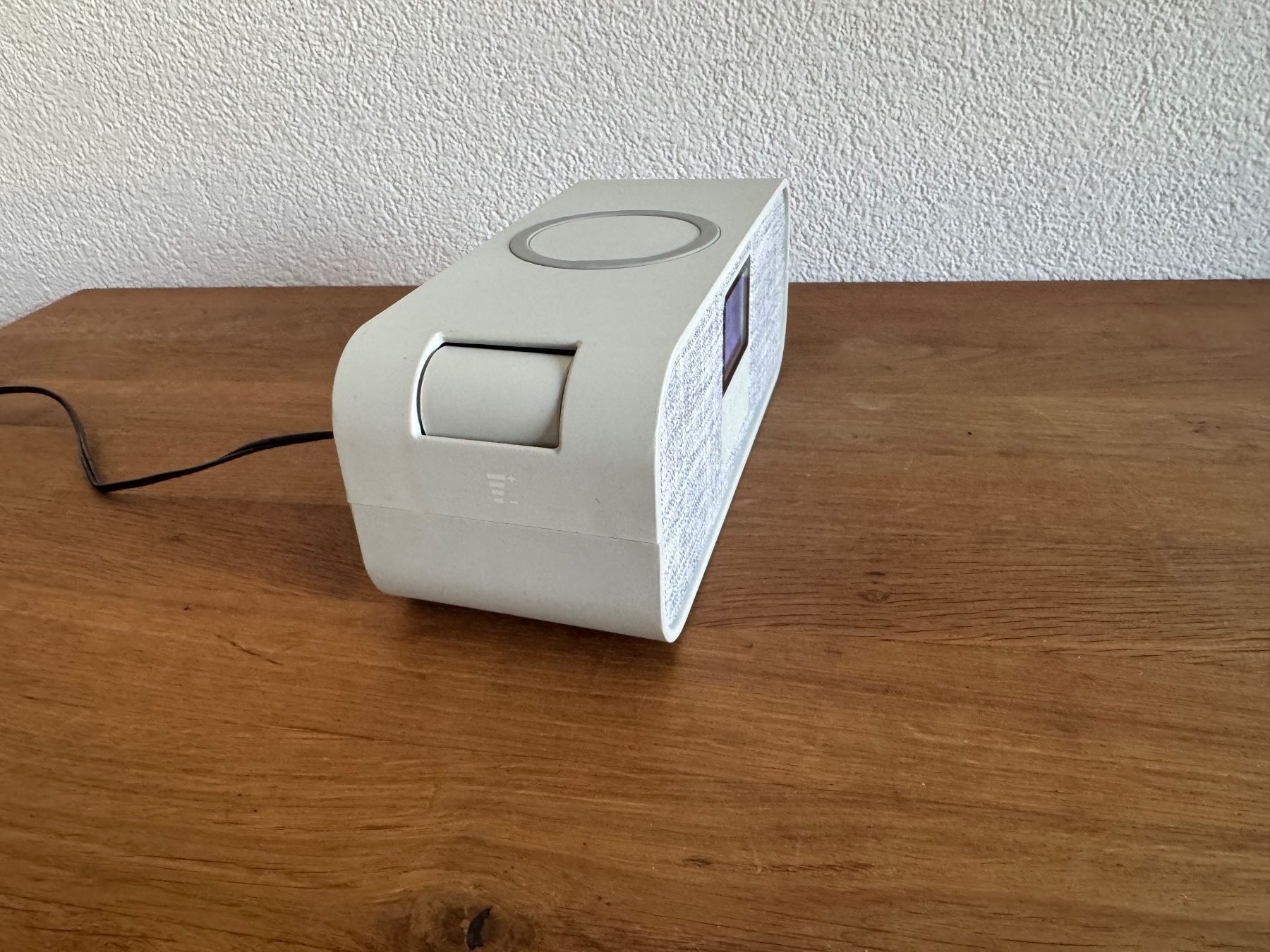 Radios: DAB+-RADIO MIT QI-LADEFUNKTION – D'occasion à Frauenfeld par lind11 2