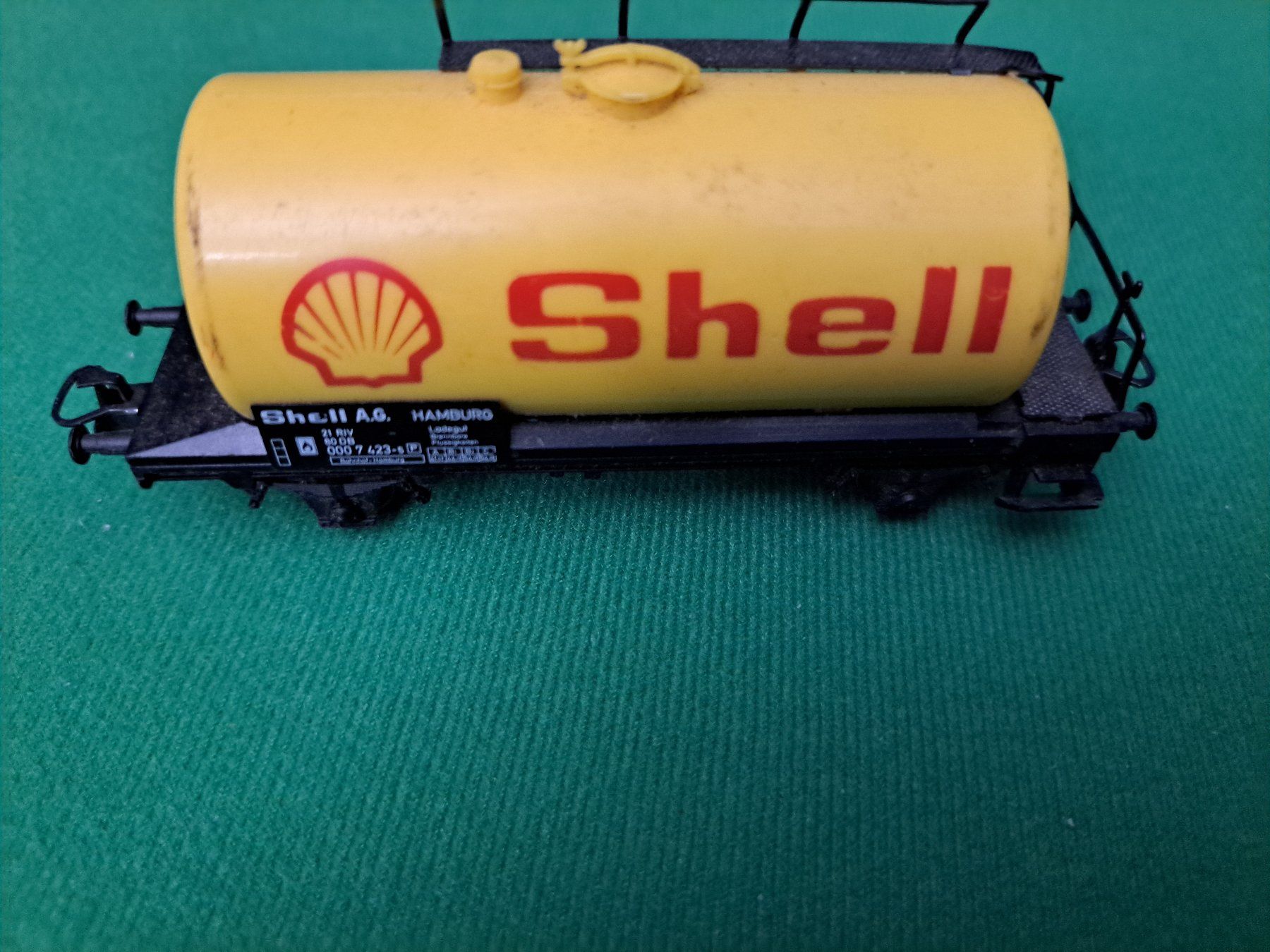 Märklin Modelleisenbahnen: Schell Tankwagen klein, Märklin H0 ,13cm – Gebraucht aus Spiez von Pistach99