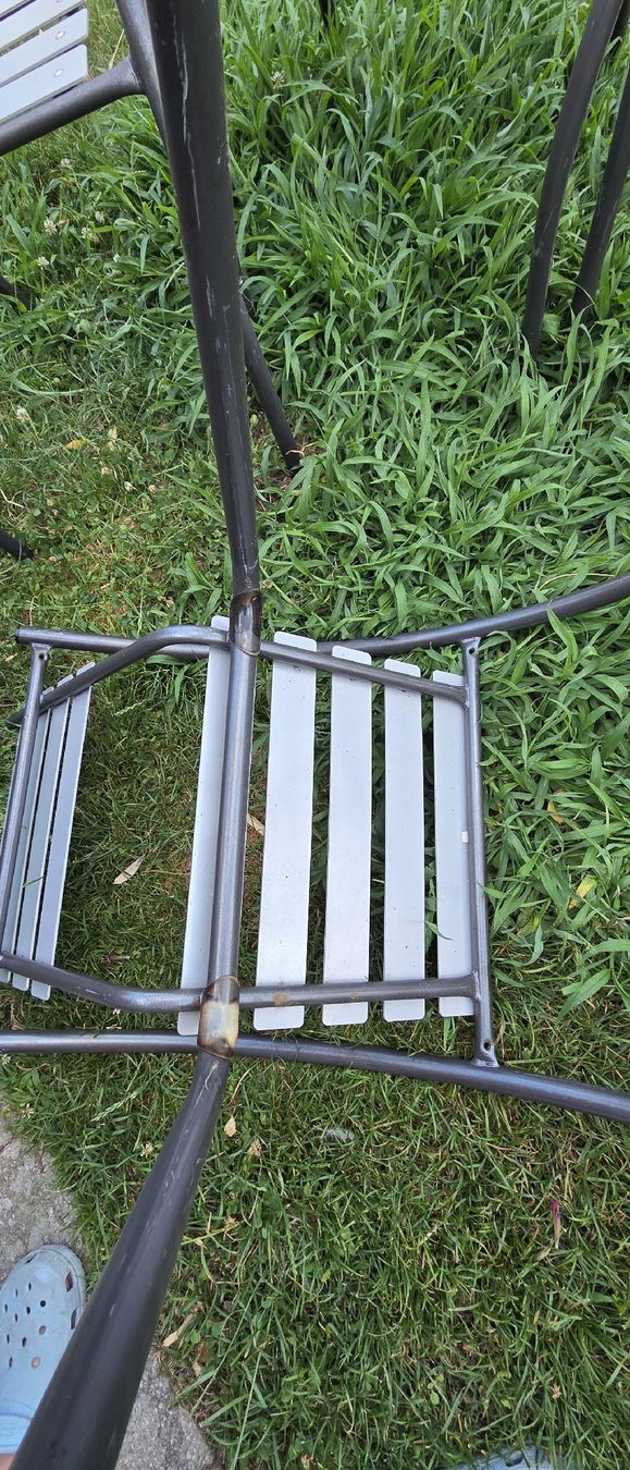 Schaffner Stühle: Gartenstühle Schaffner 5 Stk. grau Aluminium – Gebraucht aus Riedikon von Winter21. 3
