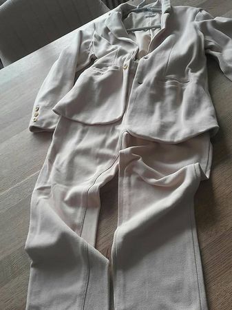 Blazer und Hose gr.152
