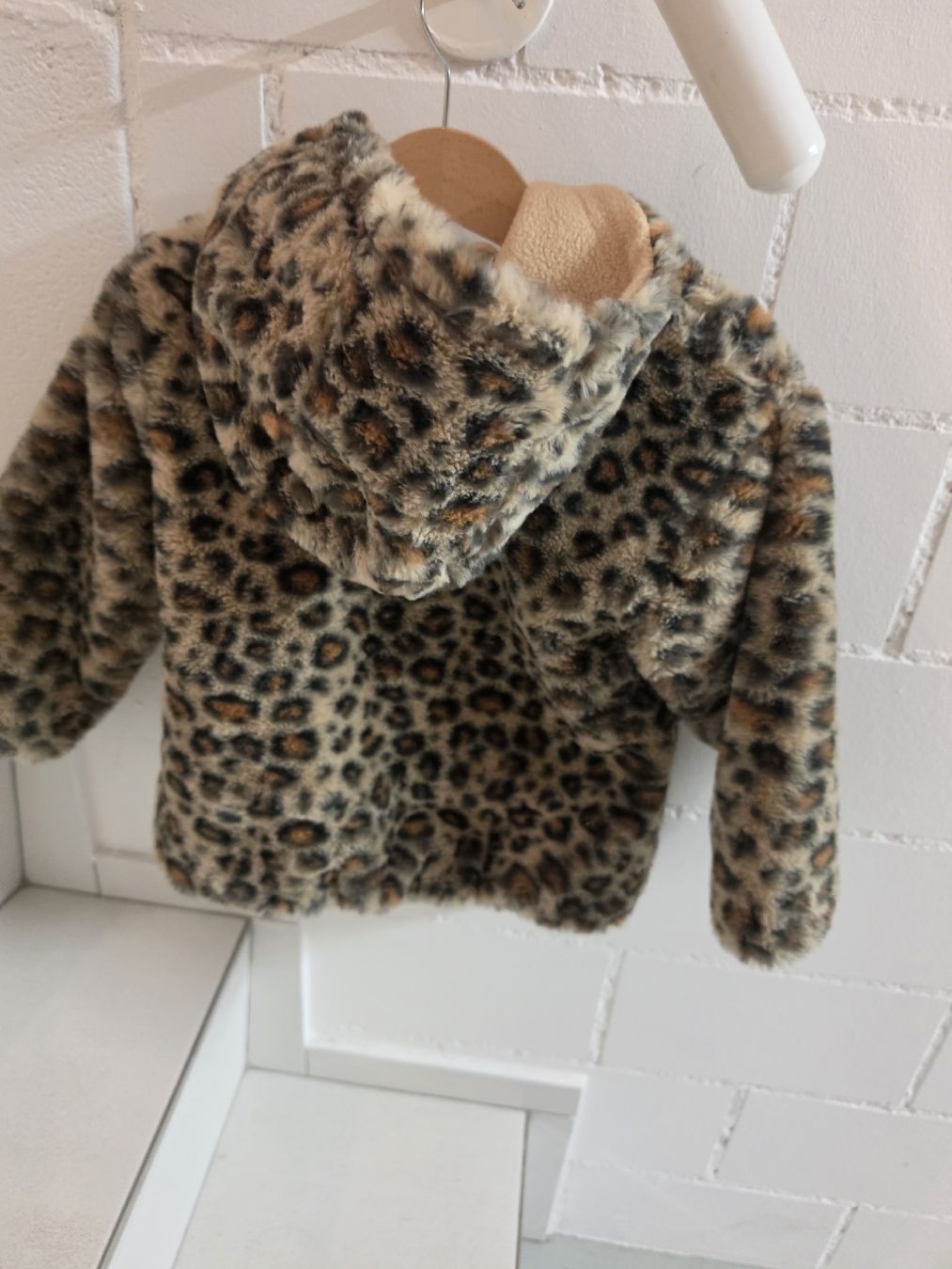 Vestes & Manteaux: Winterjacke Leopard 92 – D'occasion à Kefikon TG par Livline 2