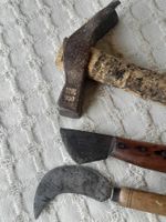 Lot antikes Werkzeug(Hammer + Baummesser?)