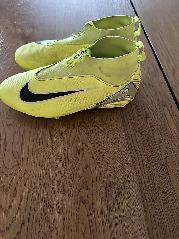 Nike Scarpe per ragazzi: Nike Air Zoom – Usato da Lachen SZ venduto da ElianaV 1