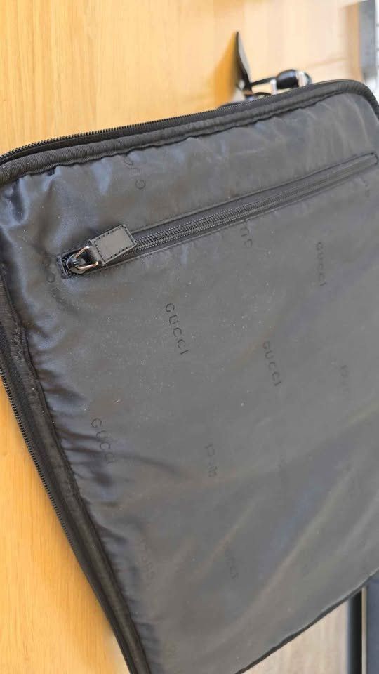 Gucci Valigie: Gucci hand luggage – Usato da Chavannes-des-Bois venduto da sarahzo 7