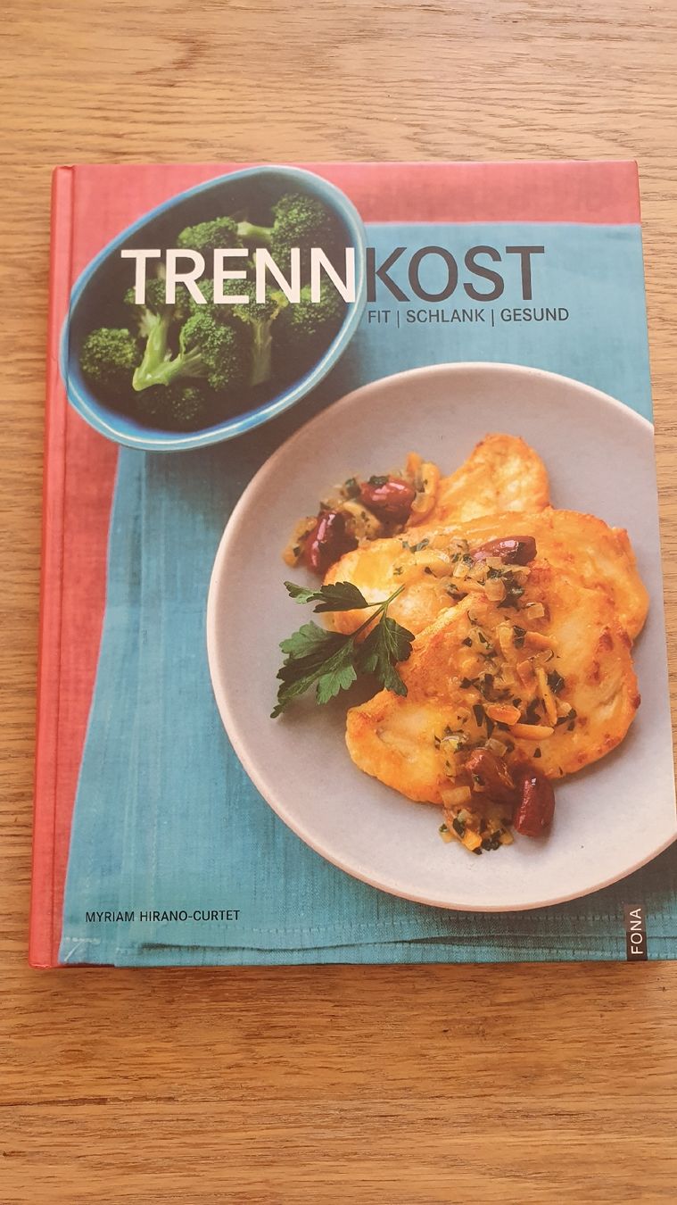 Bücher: Rezept Buch  – Gebraucht aus Engelberg von ursdemar89