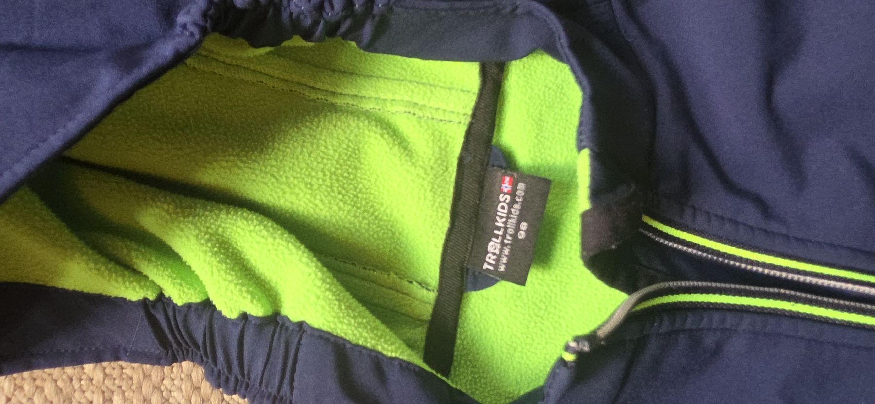 Trollkids Giacche & Cappotti: Trollkids Softshelljacke dunkelblau Grösse 98 – Usato da Kandersteg venduto da Foxtrott7777