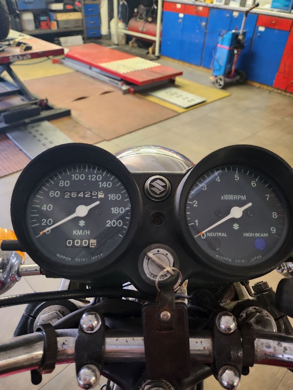 Suzuki Strada: moto suzuki 500GT – Usato da Lugano venduto da Bernardino04 5