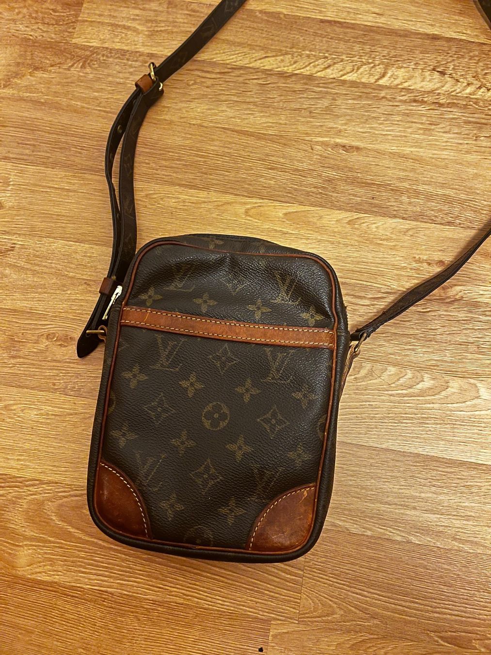 Louis Vuitton Taschen: Vintage Louis Vuitton tasche – Gebraucht aus Zürich von zoh_26cj