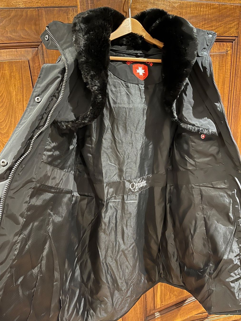 Wellensteyn Giacche: Wellensteyn Daunenjacke schwarz – Usato da Pratteln venduto da Daily88 1