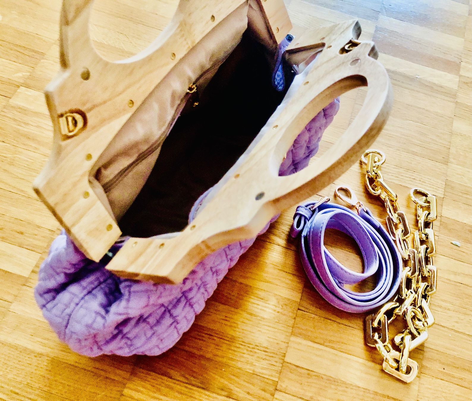 Borse da donna: NEU PURPLE BAG – Nuovo (secondo la descrizione) da Zurich venduto da MX1000 4