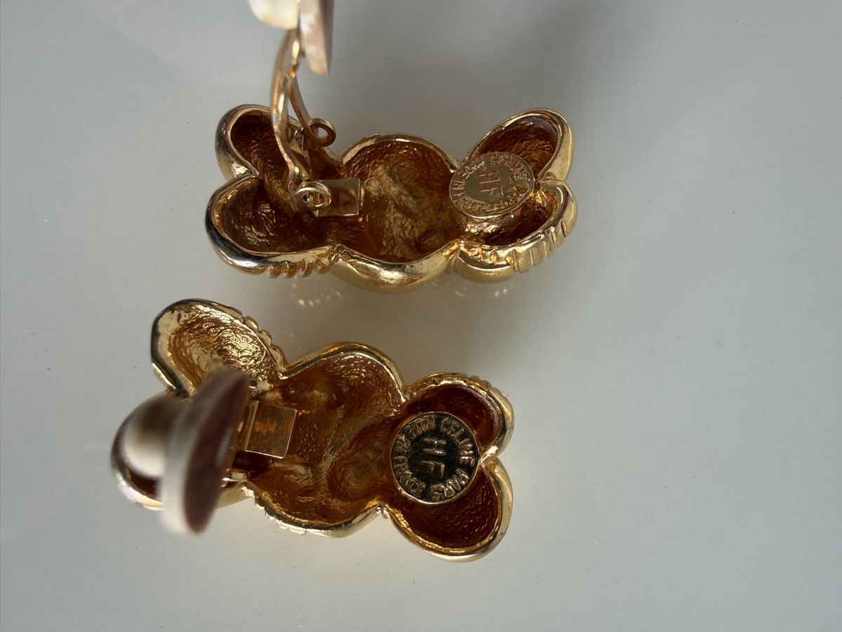 Celine Ohrringe & -stecker: Boucles d'oreilles clips vintage de CELINE – Gebraucht aus Cressier FR von Kvito4ka 4