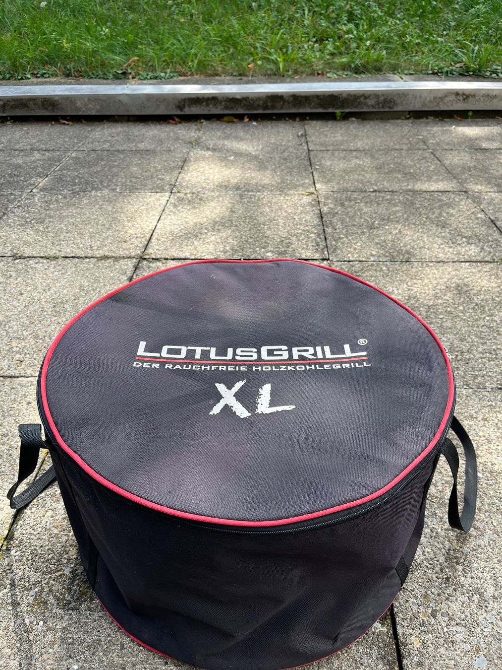 Lotusgrill Grills: Lotus Grill – Gebraucht aus Schlieren von a24_rkd6