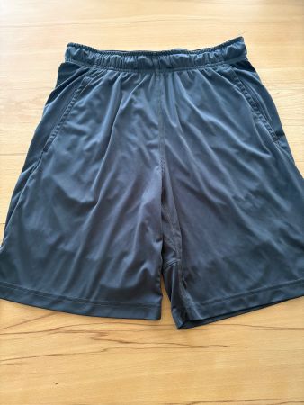 Shorts / Trainingsshorts - Grösse M - Nike