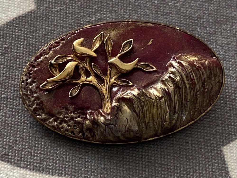 Wunderschöne Vintage Brosche gold-rot | Kaufen auf Ricardo