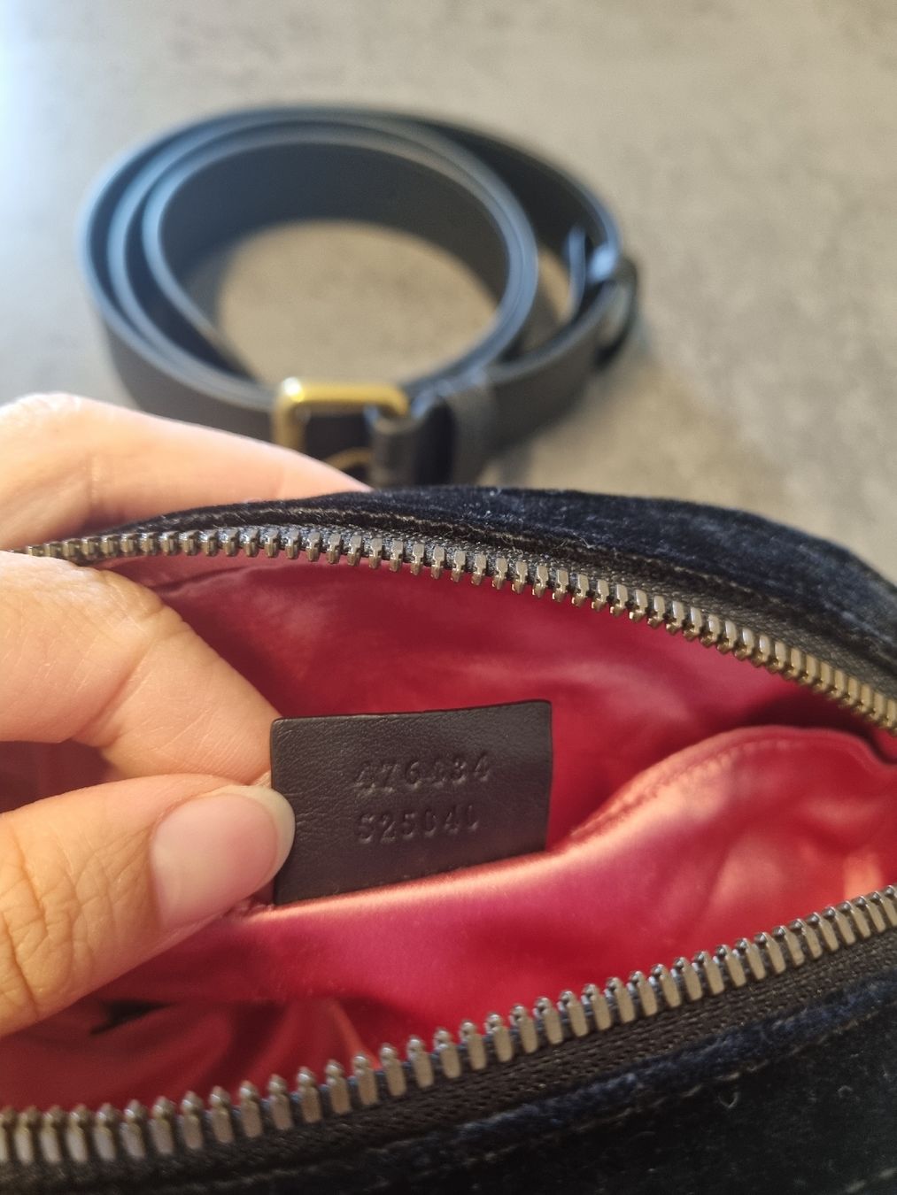 Gucci Borse da donna: Gucci Gürteltasche Marmont Samt Schwarz – Usato da Horw venduto da sra_wt8j 4