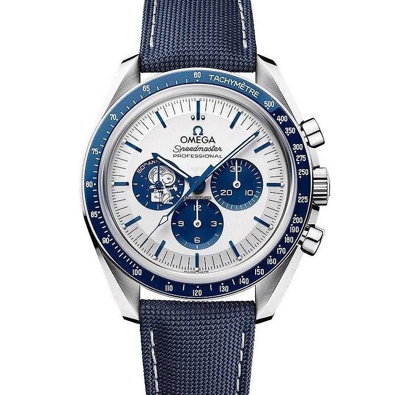Uhren: Omega Speedmaster Snoopy Award 50Th anniversary – Gebraucht aus Bogis-Bossey von Fatcat