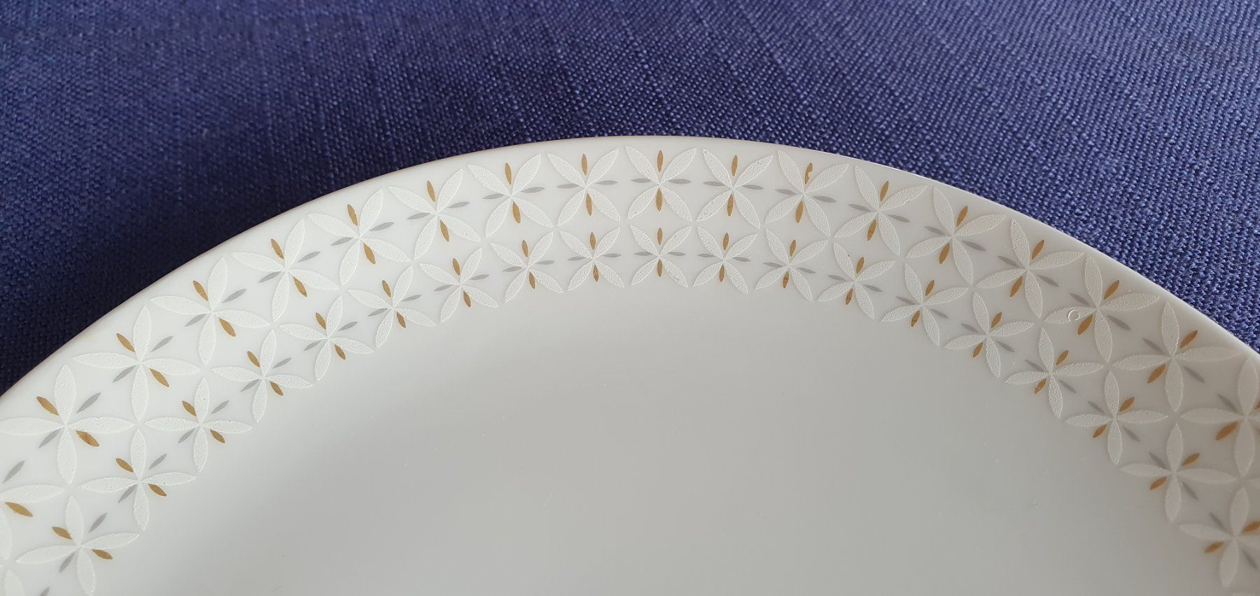 Set di piatti: Bareuther Waldsassen Bavaria Tafel Service – Nuovo (secondo la descrizione) da Schaffhausen venduto da Daco5 1