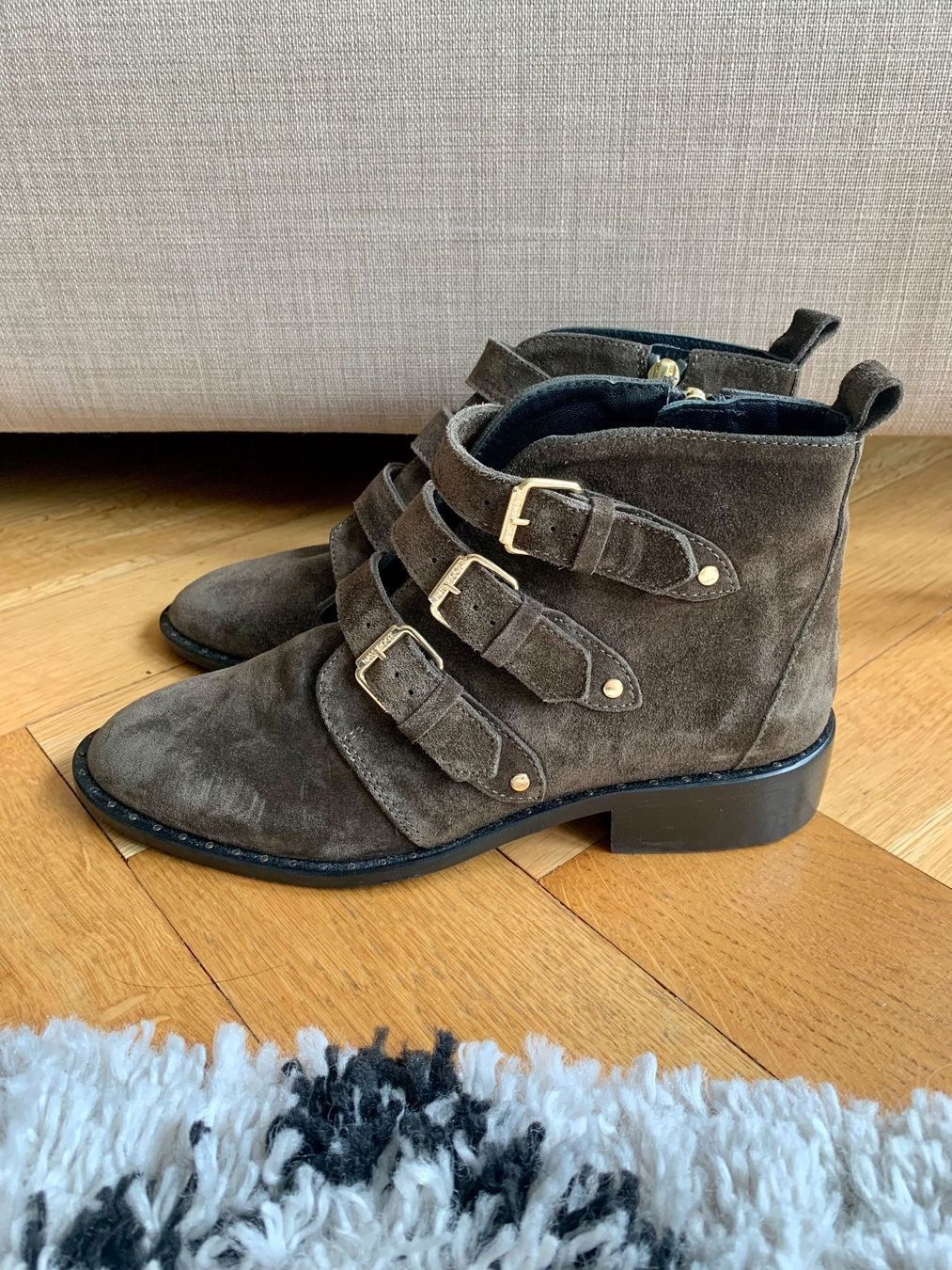 Navyboot Scarpe da donna: Wunderschöne Ankle Boots Navyboot NEU – Nuovo (secondo la descrizione) da Zürich venduto da bec_p9dy