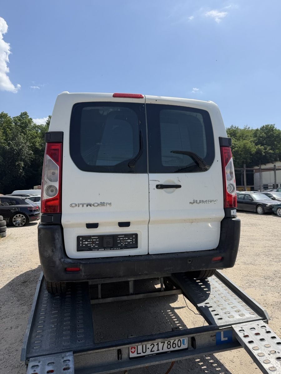 Citroën Tutti pezzi di ricambio auto: Citroën Jumpy Teile Schlachten  – Usato da Geiss venduto da luk_cnw8