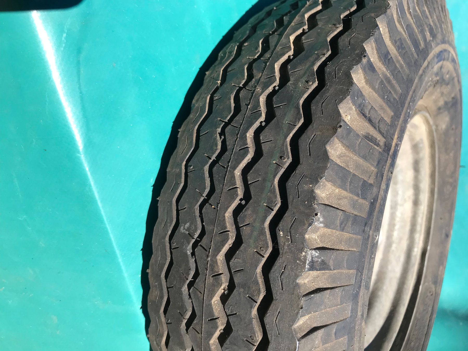 Pneus & Roues: Reserverad Komplettrad – Défectueux à Elm par 2084SRB 1