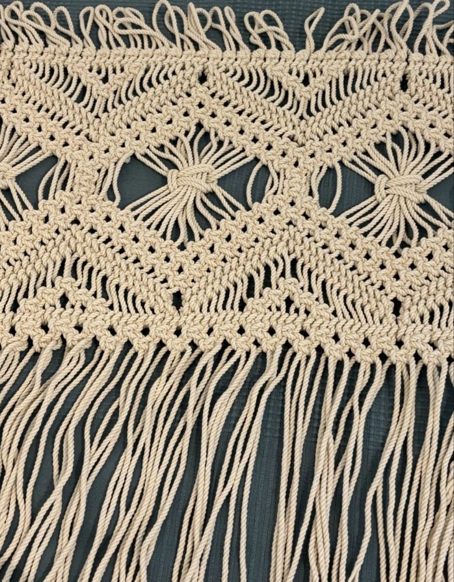 Boohoo Tutte le decorazioni: Handgemachtes Makramee Wandbehang - Boho Chic Deko! – Usato da Esslingen venduto da Sereno3 2